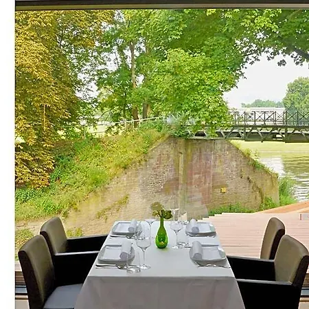 Weserhotel Schwager 홀즈민덴