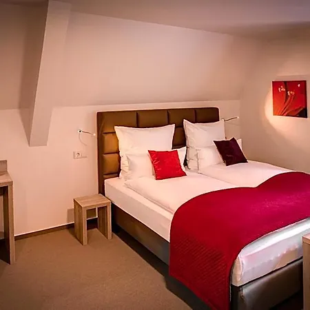Weserhotel Schwager 3* 홀즈민덴